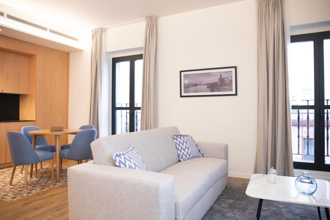 Nqn Aparts & Suites Sevilla Zewnętrze zdjęcie