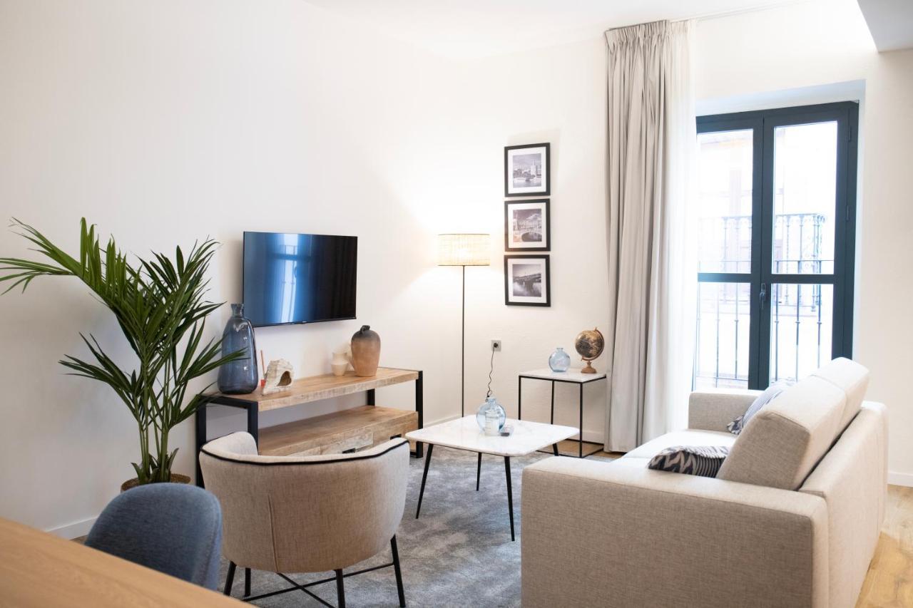 Nqn Aparts & Suites Sevilla Zewnętrze zdjęcie