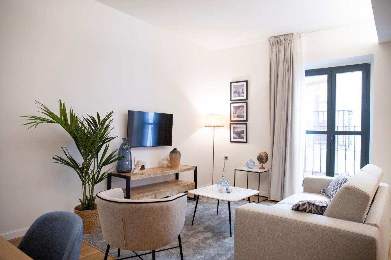 Nqn Aparts & Suites Sevilla Zewnętrze zdjęcie