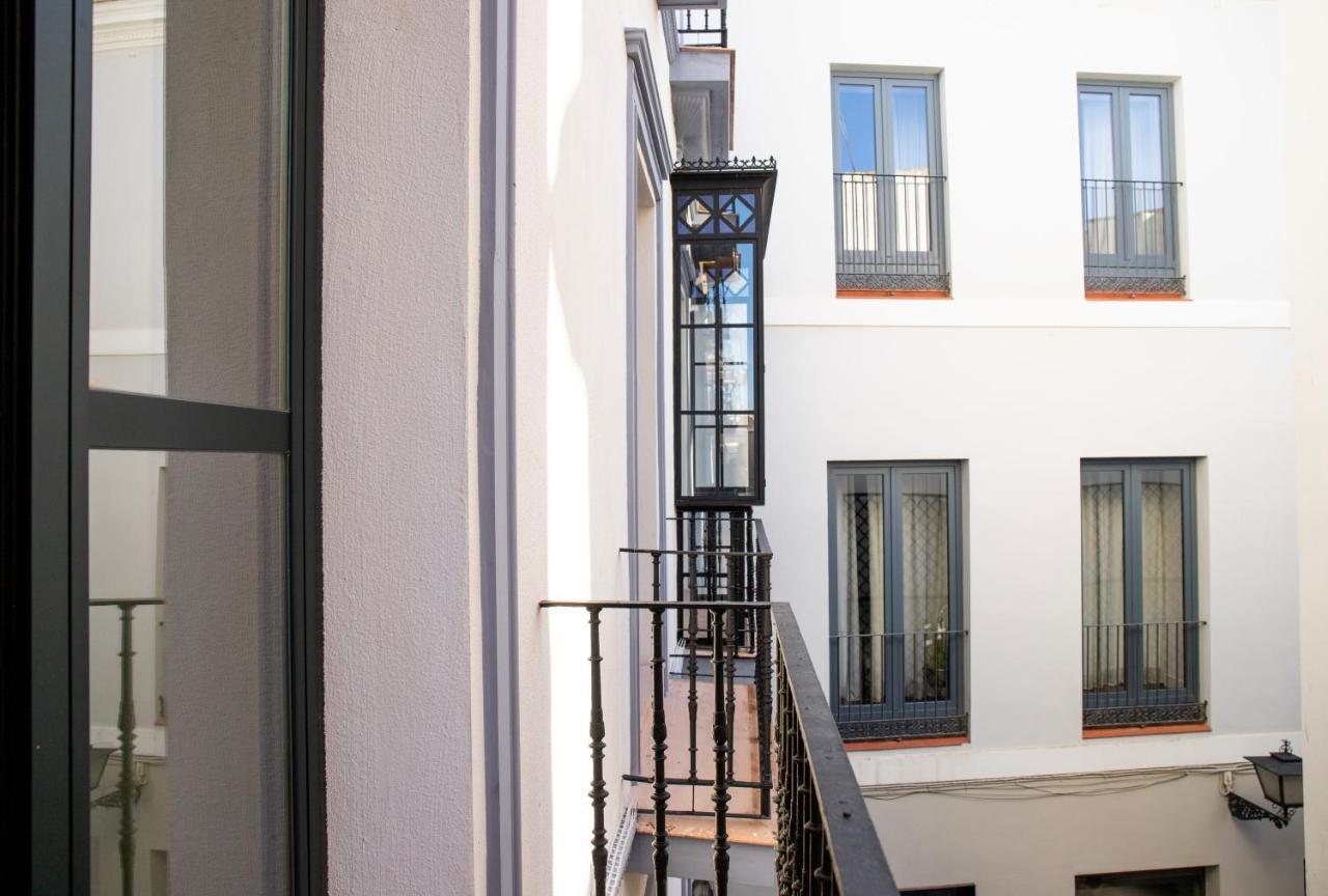 Nqn Aparts & Suites Sevilla Zewnętrze zdjęcie